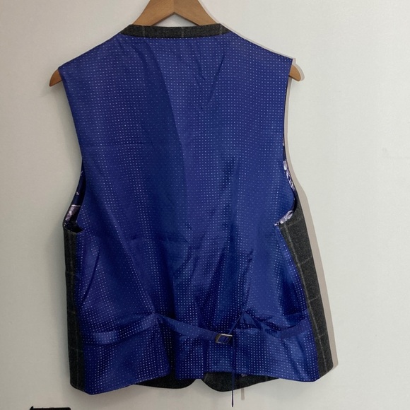 Ted Baker London gray plaid double-breasted wool vest 46R - Picture 9 of 9